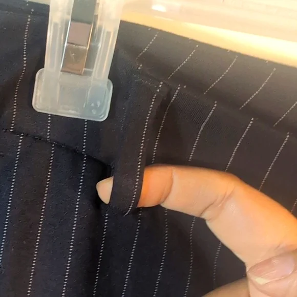 Liverpool Navy Stripes Knit Trousers Size 12/31 New With Tags - Picture 12 of 16